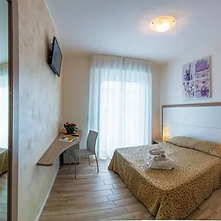 Szálloda Milano 3s Bibione